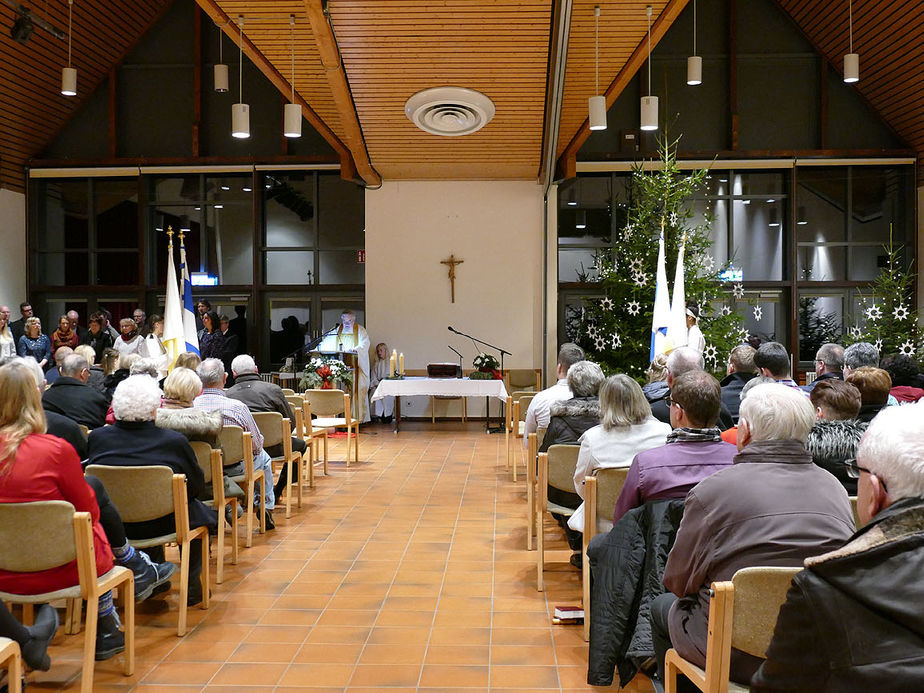 Feierliche Christmette im Haus des Gastes (Foto: Karl-Franz Thiede)